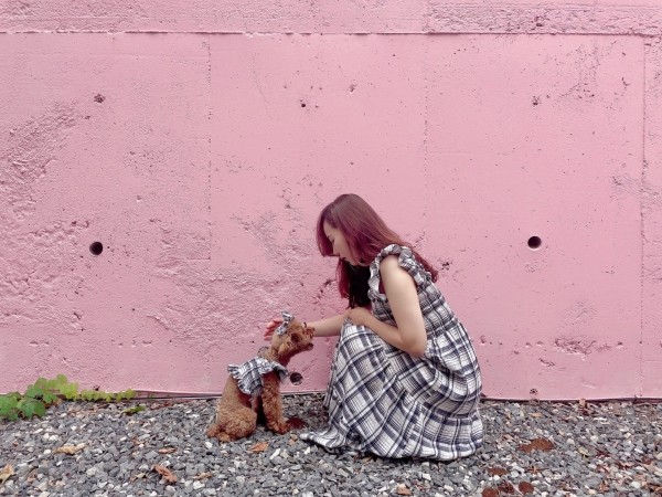 (찰리셋) 바캉스 체크 스모크 원피스 강아지옷 크롭 나시 여름 애견의류 견주 커플룩