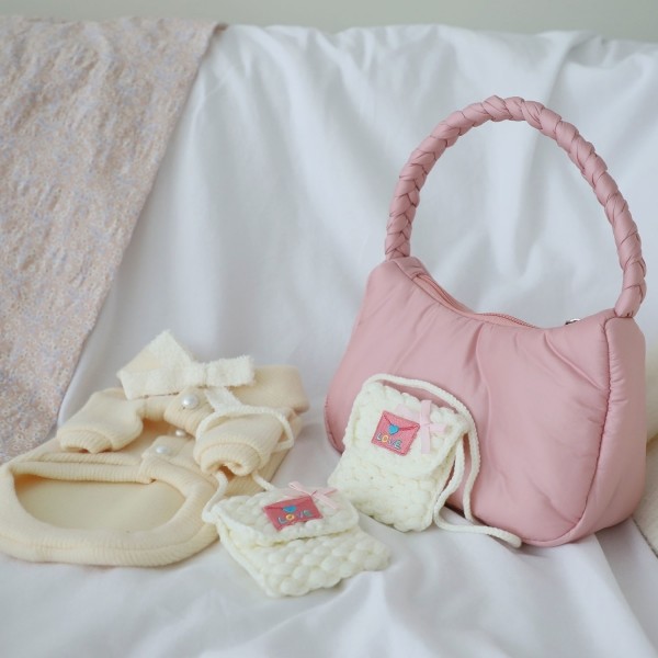 페오펫몰,몽앤치크 러브레터 니트 백_One size