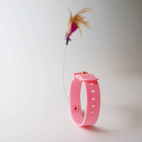 페오펫몰,[여름맞이특가] 고양이목걸이장난감 혼자 좋아하는 움직이는